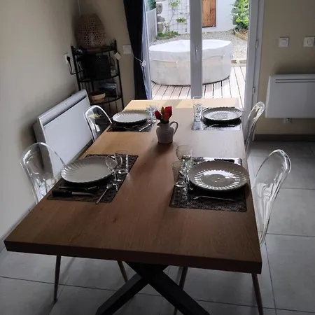 2 Etoiles Proche Salers Cantal Auvergne Holiday home